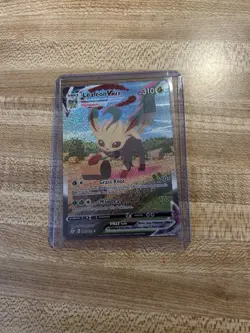 Leafeon Vmax Alt Art Secret Rare 205/203 Evolving Skies Pokemon Card NM - Image 3