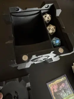 MTG Commander Damonen Deck inklusive Wurfel und 3D gedruckter Deckbox - Image 3