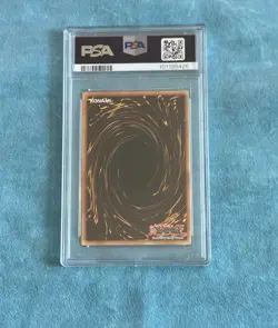 Konami 2002 Yu-Gi-Oh! Blue-Eyes White Dragon SDK-001 Unlimited PSA 9 Ultra Rare - Image 2