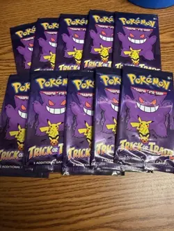 10 Pack Pokemon TCG Trick or Trade Booster Packs 2022 Halloween Card Lot Bundle - Image 1