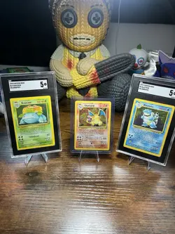 Pokemon 1999 Sequential Set of Charizard, Blastoise and Venusaur - Image 1