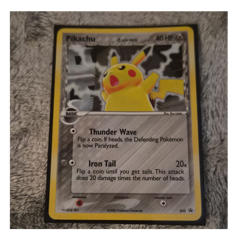 Nintendo Pikachu 035 Basic 40 HP Pokemon TCG English 2004 Ryo Ueda - Image 1
