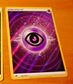 POKEMON ZENITH SUPREME FRANCAISE CARD HOLO CARTE ENERGIE PSY 156/159 FR 2023 - Image 1