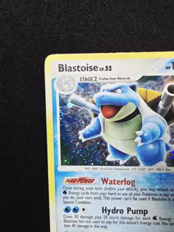 Blastoise 2/132 Swirl Holo Bleed Rare Pokemon 2007 Diamond Pearl Secret Wonders - Image 3