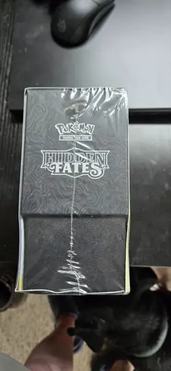 Pokemon TCG: Hidden Fates Trainer Box, 2019 Sealed 820650804731 - Image 2