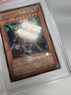 Yugioh Invader Of Darkness IOC-111 PSA 5 Secret - HOLO BLEED FOIL ERROR - Image 4