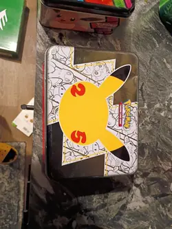 Pokemon Trading Card 25th Anniversary Tin Lunch Box Pikachu 2021 Nintendo Read - Image 1