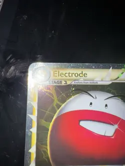 Nintendo Pokemon TCG Electrode Holo Rare 93/102 Triumphant 2010 - Image 4