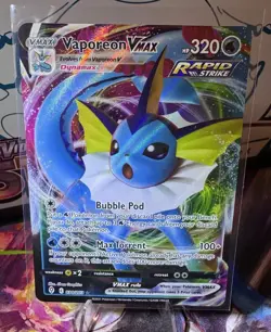 Vaporeon VMAX 030/203 Holo Evolving Skies Pokemon Card NM 🔥🔥 - Image 1
