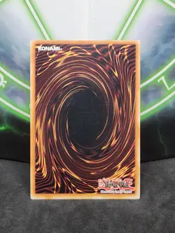 Yugioh Dark Magician MVP1-ENG54 Gold Rare 1st Edition NM - Image 2