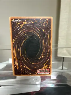 Dark Magician SYE-001 Starter Deck: Yugi Evolution Unlimited - Image 2