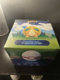 Pokemon TCG Dragonite VSTAR Premier Deck Holder Collection Box Sealed 820650870798 - Image 1