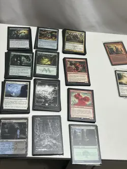 MAGIC THE GATHERING LOT OF 100+ Cards Common,Rare,Uncommon And More 90s - Image 2