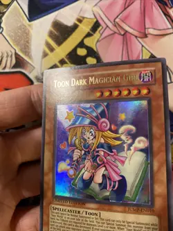 Yugioh Toon Dark Magician Girl Ultra Rare JUMP-EN010 LP - Image 2