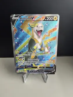 Pokemon TCG Boltund v 249/264 SWSH: Fusion Strike Ultra Rare Near Mint Condition - Image 1