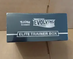 Pokemon SW&SH Evolving Skies Elite Trainer Box Factory SEALED w/ Protector - Image 3