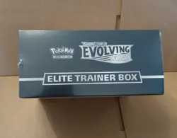 Pokemon SW&SH Evolving Skies Elite Trainer Box Factory SEALED w/ Protector - Image 4