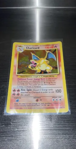 Pokemon TCG Charizard Base Set 4/102 Unlimited Holo Rare Card Ungraded LP - Image 1