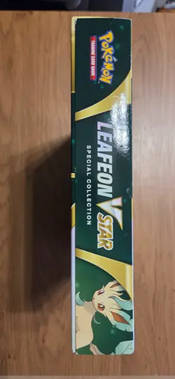 Pokemon TCG - Leafeon VSTAR - Special Collection Box - In Hand - Sealed - Image 4