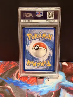 Pokemon Venusaur Celebrations Classic Collection 15/102 Holo PSA 8 2021 - Image 2