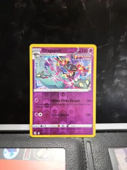 DRAGAPULT 130/264 FUSION STRIKE POKEMON (REVERSE HOLO, NM) - Image 1