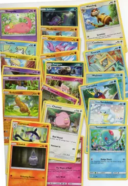LOT OF 31 POKEMON CARS (145 SERIES) 2017 - Image 1