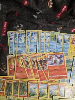 Mcdonalds Pokemon Card Lot of 89 67 Non Holo 22 Holo 25th Anniversary W Deck Box - Image 4