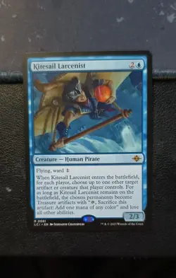 Kitesail Larcenist The Lost Caverns of Ixalan Regular - Image 1