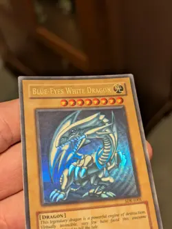 Blue Eyes White Dragon SDK-E001 Ultra Rare Unlimited Yu-Gi-Oh Trading Cards - Image 2