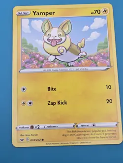 Yamper 074/202 Pokemon Sword Shield Base Set Regular NM - Image 1