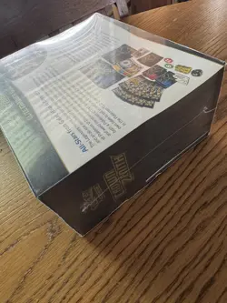 Pokemon TCG : Crown Zenith ETB - Image 4