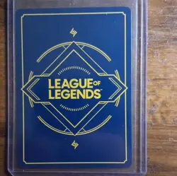 League of Legends Aphelios Champion Exalted Holo Card 224/221 Masaki Hsu - Image 3