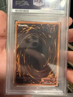 Yu-Gi-Oh Dark Magician SDY-006 Ultra Rare Holo Bleed - Image 2