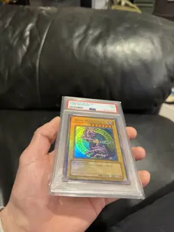 Yu-Gi-Oh Dark Magician SDY-006 Ultra Rare Holo Bleed - Image 4