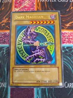 Yu-Gi-Oh! TCG Dark Magician SDY-006 Ultra Rare Unlimited MP a1/ - Image 1
