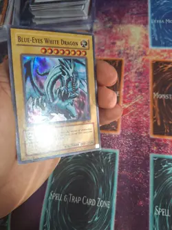 Yu-Gi-Oh! TCG Blue-Eyes White Dragon SKE-001 Super Rare Unlimited MP - Image 5