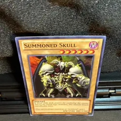 Konami Yu-Gi-Oh! TCG Summoned Skull - Yugi DPYG-EN002 1st Ed Holo Rare 2500/1200 - Image 3