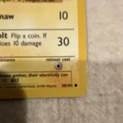 Pokemon TCG Pikachu 58/102 Regular Common English 1999 40 HP Card - Image 5