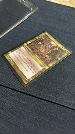 Sliver Queen Stronghold Magic the Gathering - Image 2