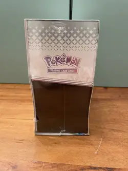 Prismatic Evolutions ETB Elite Trainer Box Pokemon TCG (Slight Tear In Plastic) - Image 2