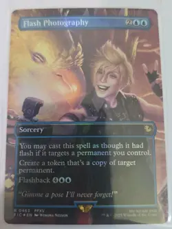 Flash Photography (Borderless) Commander: Final Fantasy Foil - Image 1