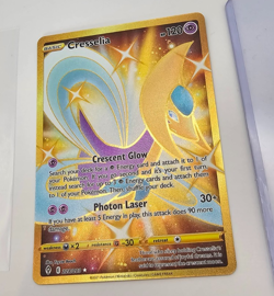 Cresselia 228/203 Evolving Skies Gold Rare Pokemon Card Combined P&P - Image 1