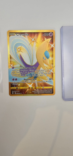 Cresselia 228/203 Evolving Skies Gold Rare Pokemon Card Combined P&P - Image 3