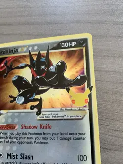 Pokemon TCG - Greninja Gold Star - SWSH144 - Celebrations 25th Anniversary Promo - Image 4