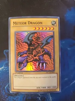 Meteor Dragon - PRC1-EN001 - Super Rare - 1st Edition - NM - Yugioh - Image 1