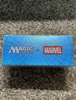 COFFRET CARTON COLLECTOR MAGIC THE GATHERING SPIDERMAN MARVEL MTG NEUF AVEC DE - Image 3
