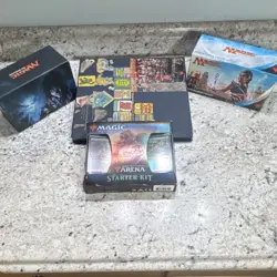 Wizards of the Coast MTG Arena Starter Kit + bulk cards and binder. - Image 1