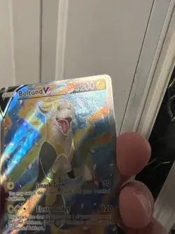 BOLTUND V 249/264 ULTRA RARE FUSION STRIKE POKEMON NM - Image 3