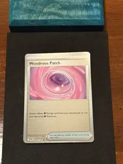 Wondrous Patch Reverse Holo 094/094 TCG ME02 Phantasmal Flames (Miscut Error) - Image 3