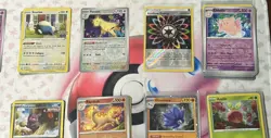 190 Pokemon Card Lot HOLO Charmander Pikachu Psyduck Charmeleon Blissey Mewtwo - Image 4
